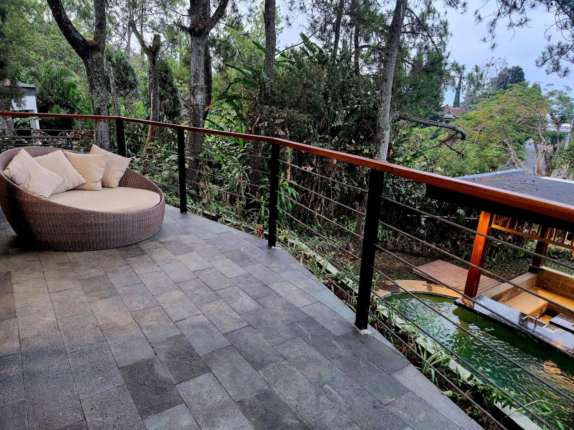 Villa 4-Br Klub Bunga No 4 Batu Malang Eksteriør bilde